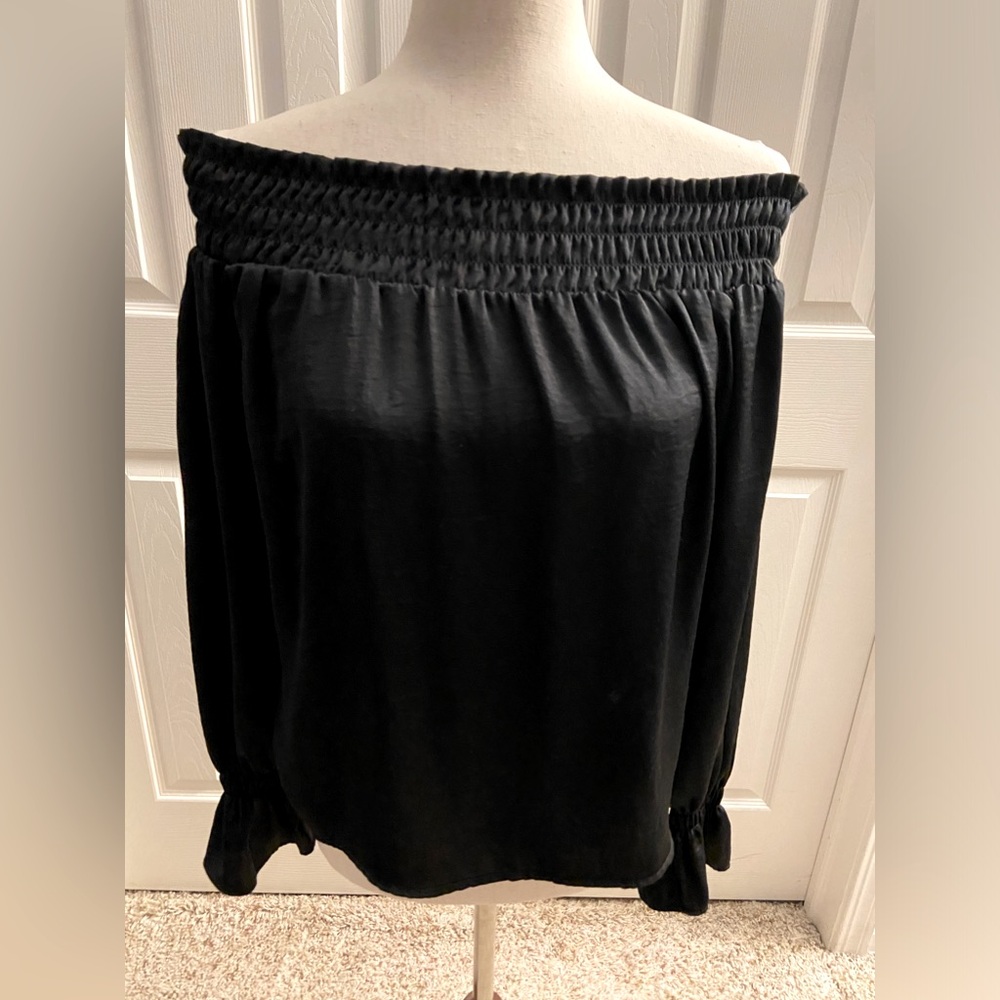 Guess Off The Shoulder Blouse S
